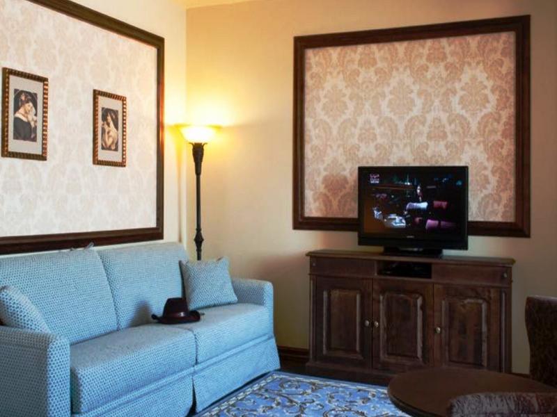 Portaventura Hotel Lucy'S Mansion - Includes Unlimited Access & Express Wristband To Portaventura Park & Ferrari Land Salou Exterior foto
